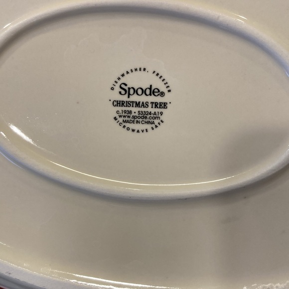 Spode Oval Christmas Serving Dish - Picture 3 of 6